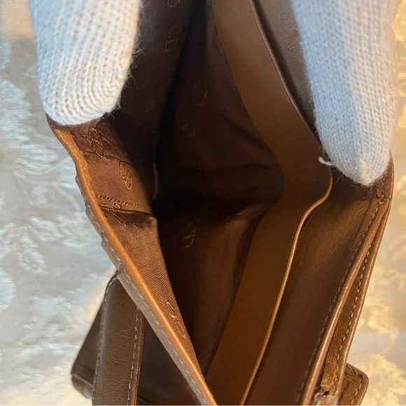 CHRISTIAN DIOR VINTAGE HONEYCOMB COLLECTION SHORT WALLET - Picture 8 of 11